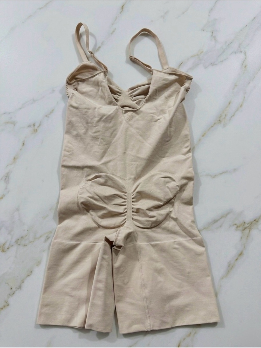 VICTORIA'S SECRET
Shapewear by Victoria
SeamlessShaping Mid-Thigh
Bodysuit - Picture 4 of 8